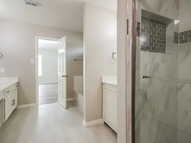 4805 E Parma Dr — Photo 13