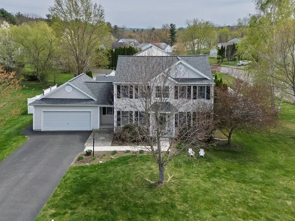 46 Harvest Ridge Road, Selkirk, NY 12158