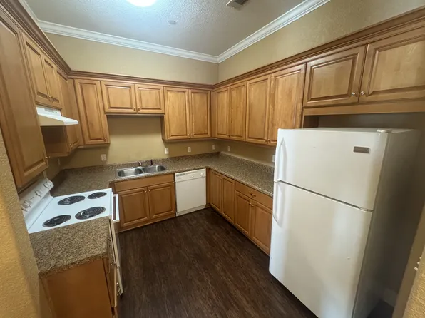 Lake Joanne Drive 7071 - Building 1 Unit D