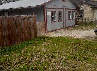 151 Old San Antonio Rd, Mc Queeney, TX 78123