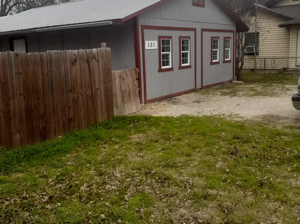 151 Old San Antonio Rd, Mc Queeney, TX 78123