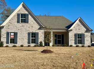 1738 Winningham Dr, Hernando, MS 38632