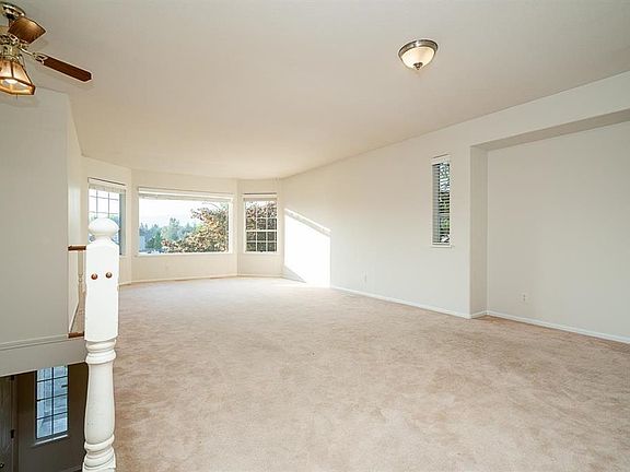 4th image of 12466 231b St