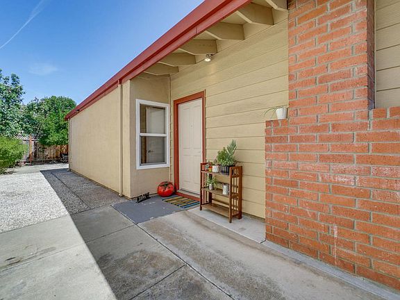 2nd image of 2771 Rainfield Dr