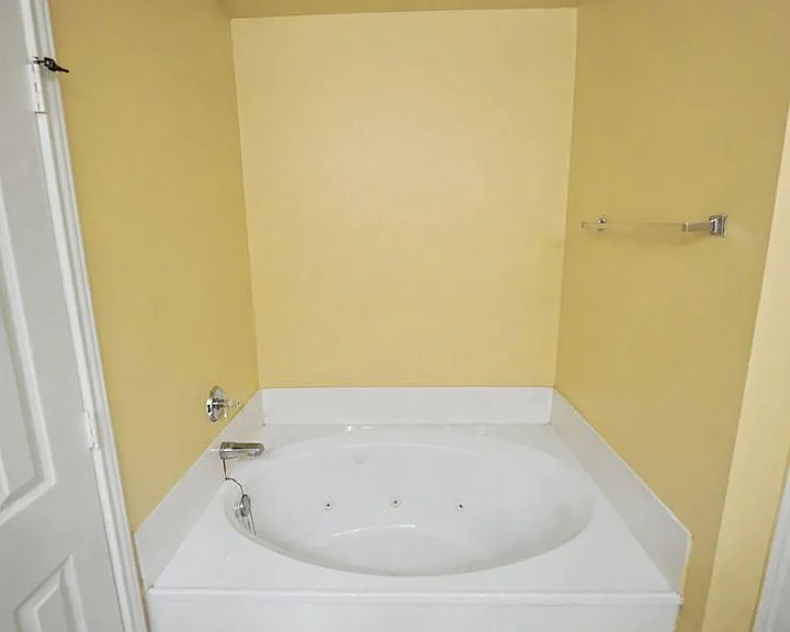 194 Laceleaf Ln — Photo 29