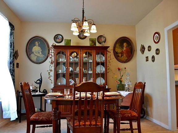 5th image of 3411 Middlesboro Ave