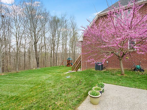 3rd image of 1144 Keystone Dr