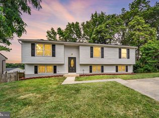 220 Sandhill Rd, Baltimore, MD 21221