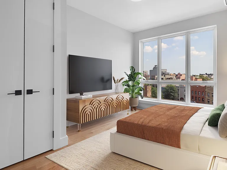 411 Meeker Ave #603D — Photo 3