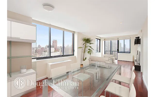 Sold by Douglas Elliman | media 3