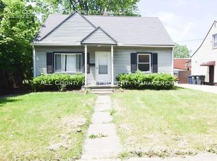 984 Cordova Ave, Akron, OH 44320