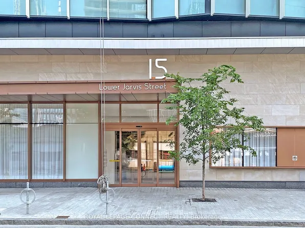 15 Lower Jarvis St, Toronto, ON