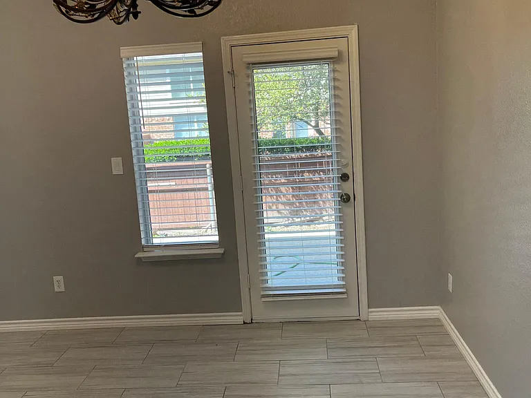 8613 Heather Ridge Dr #8613 — Photo 9