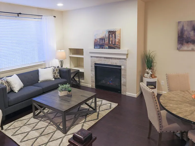 26279 E Calhoun Pl — Photo 5