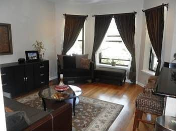 1st image of 5224 N Winthrop Ave #1A