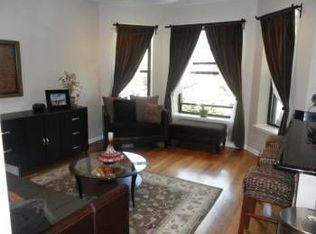 5228 N Winthrop Ave #1A, Chicago, IL 60640