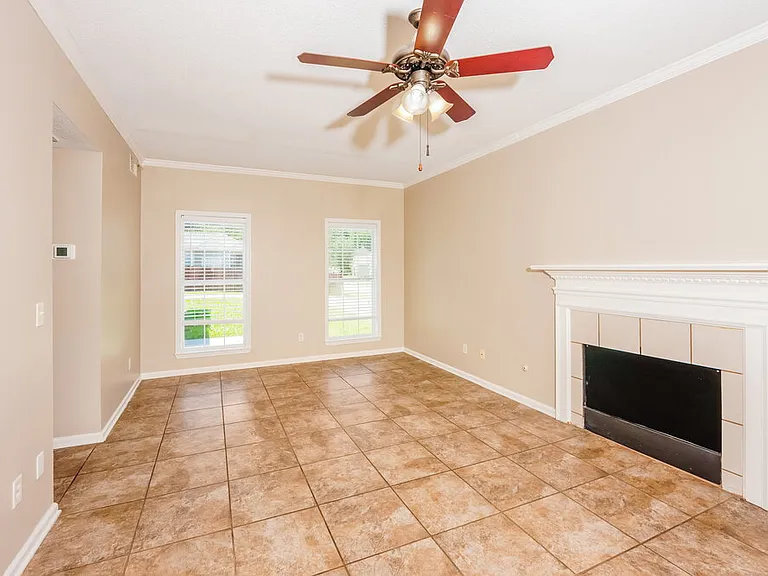 5505 Leighaven Way — Photo 6
