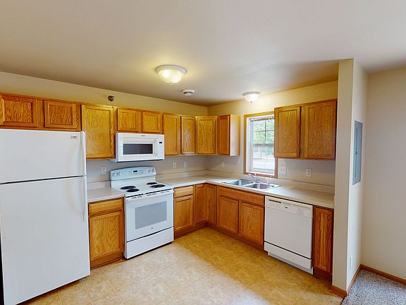 2nd image of 1409 Walton Dr Unit 101
