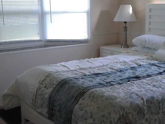 2nd image of 1 Jasmine Ln