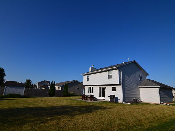2nd image of 1606 Alpine Dr