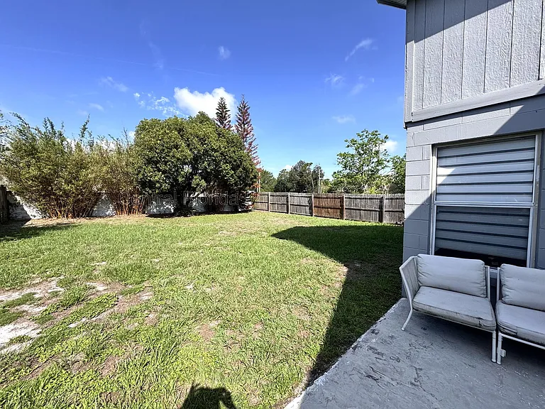 7305 Marseille Cir — Photo 26