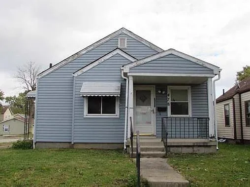 478 Helen St photo 1