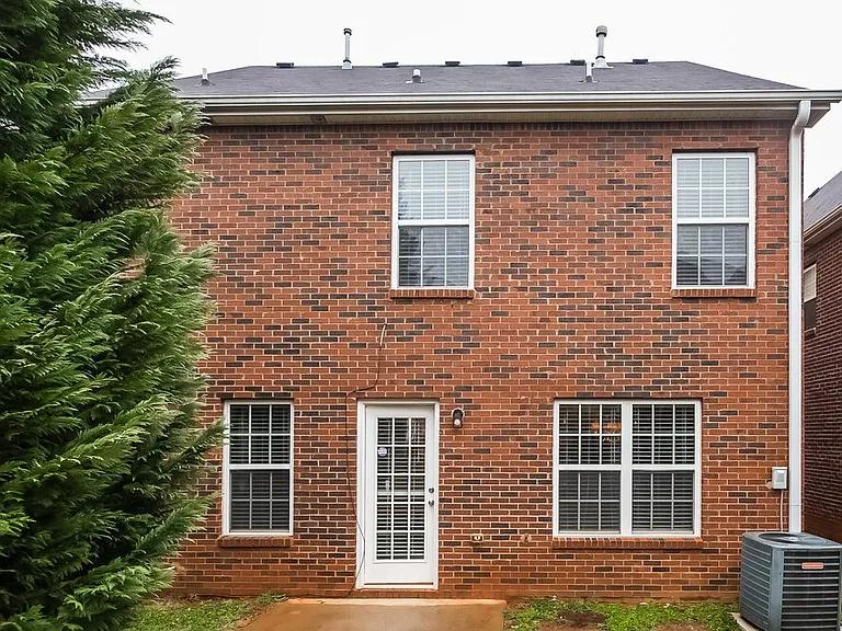 161 Rankin Cir — Photo 15