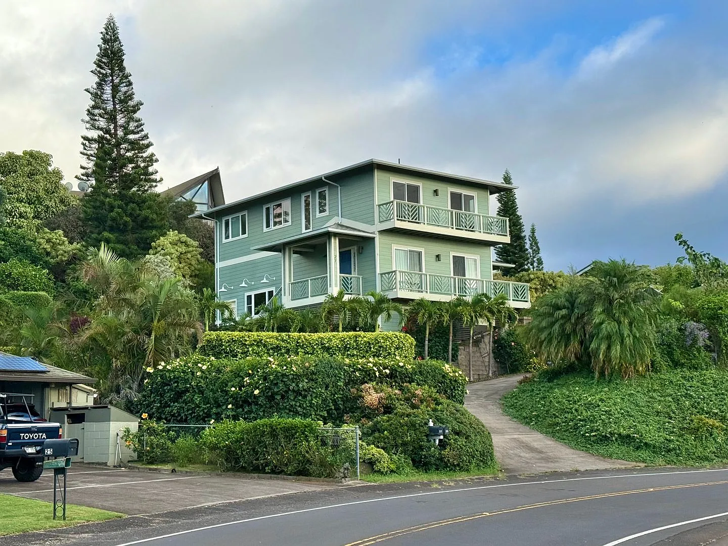 Luxurious 3 Bedroom / 2.5 Bathroom for Rent in Kula Kai! — Photo 2