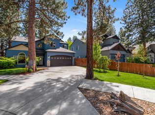 19773 Astro Pl, Bend, OR 97702