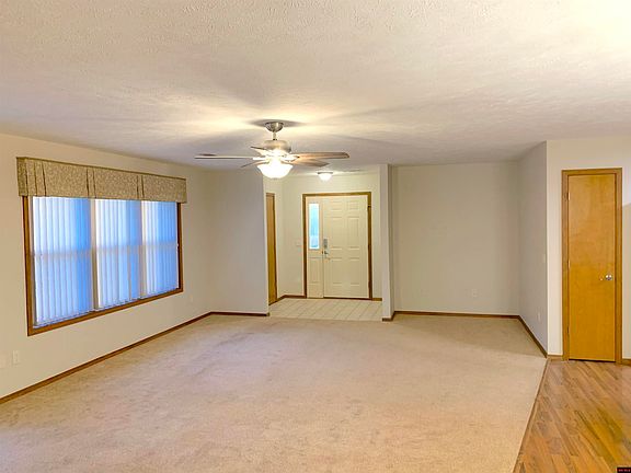 5th image of 1322 Old Mill Rd