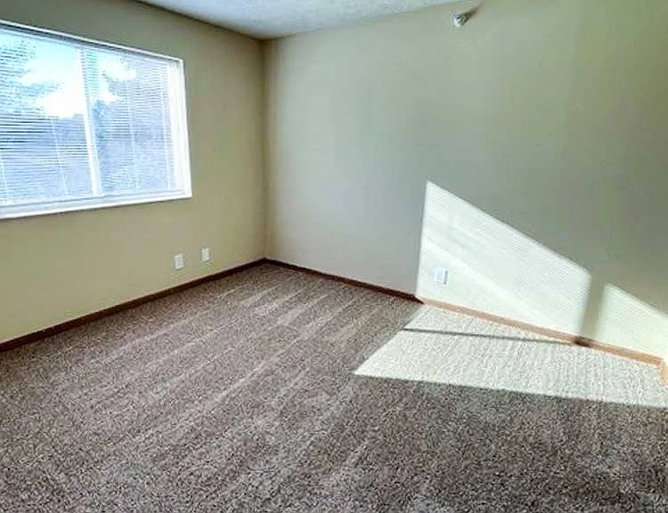 Pine Lake Heights Apartments — Photo 154