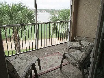 2 bed, 1232 sqft, $2,095 — Photo 2