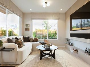 2388 152a St #603, Surrey, BC V4A9Y1