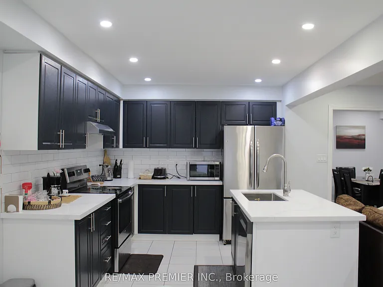 51 Mullholland Ave — Photo 14