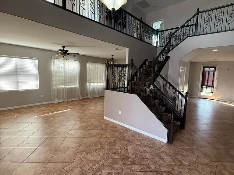 10317 Titanium St — Photo 26
