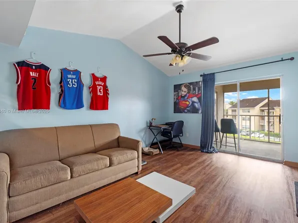 15325 SW 106th Ter, Miami, FL 33196