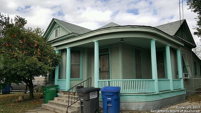 1st image of 1811 W Poplar St