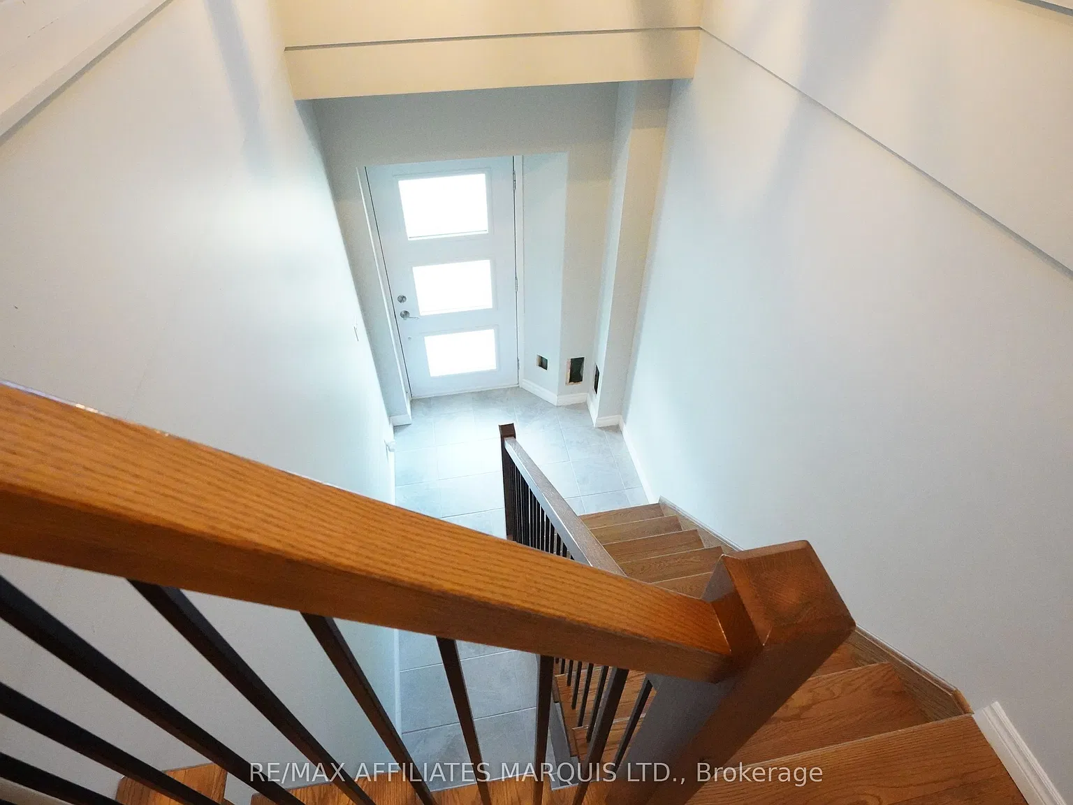 2 bed, $2,500 — Photo 3