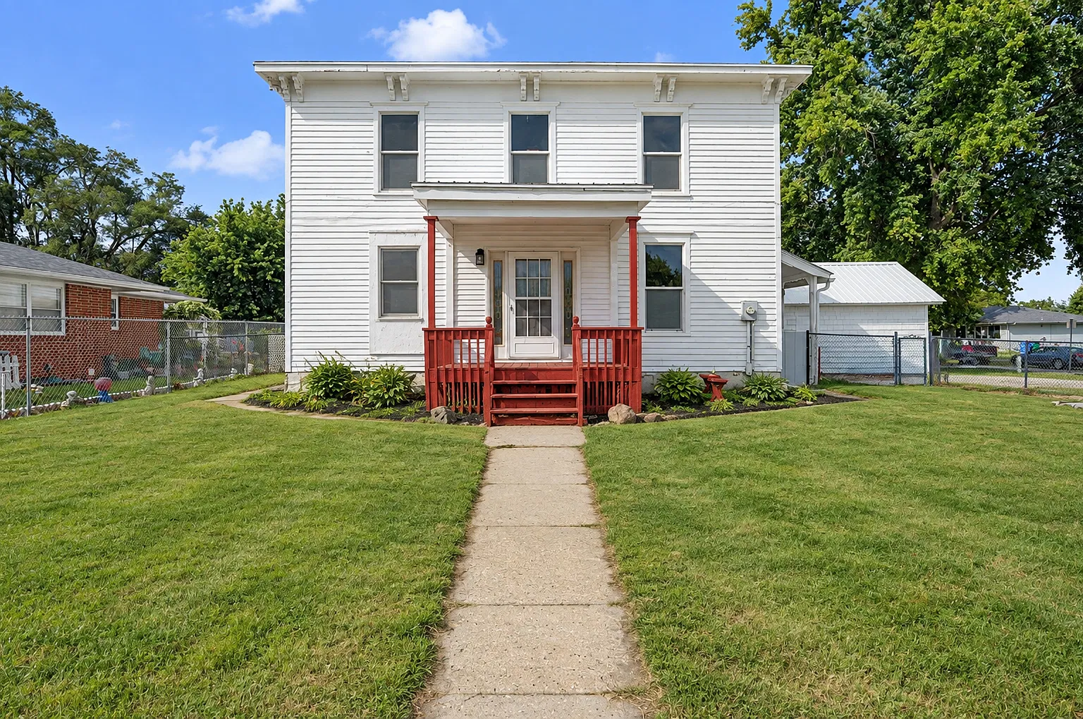 4 bed, 1800 sqft, $2,000 — Photo 1