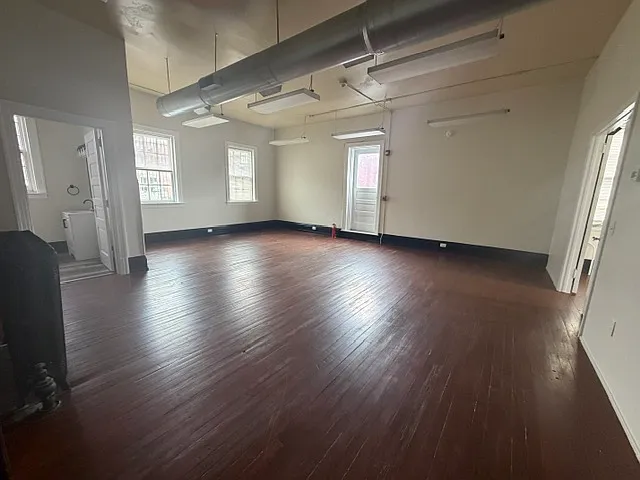37 W Market St #34-A — Photo 8