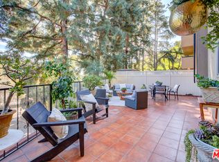 6700 Hillpark Dr APT 102, Los Angeles, CA 90068