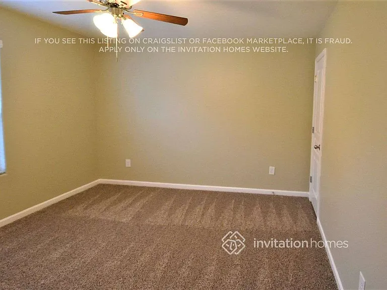 153 Steamboat Ln — Photo 8
