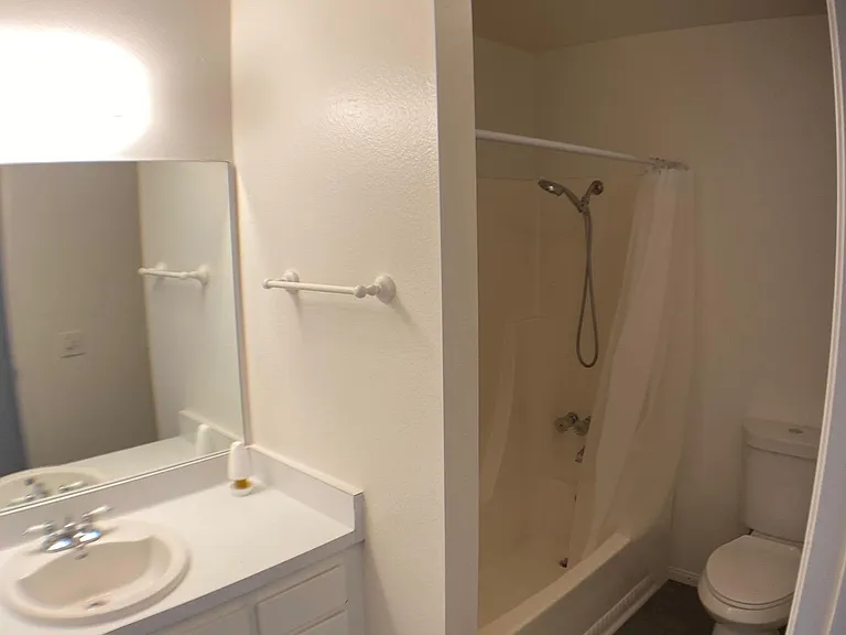 563 Carrie Cir — Photo 12