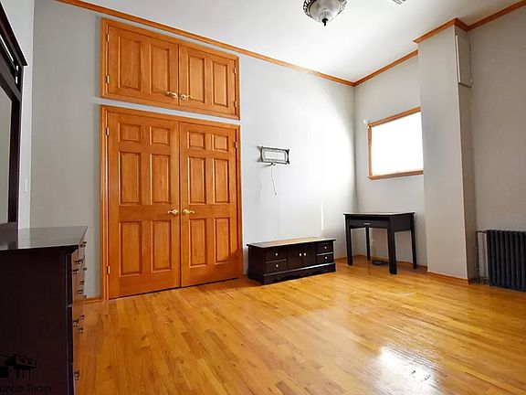 4th image of 450 Humboldt St #1F
