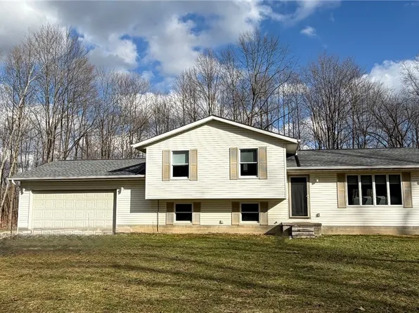 9912 State Route 700, Mantua, OH 44255