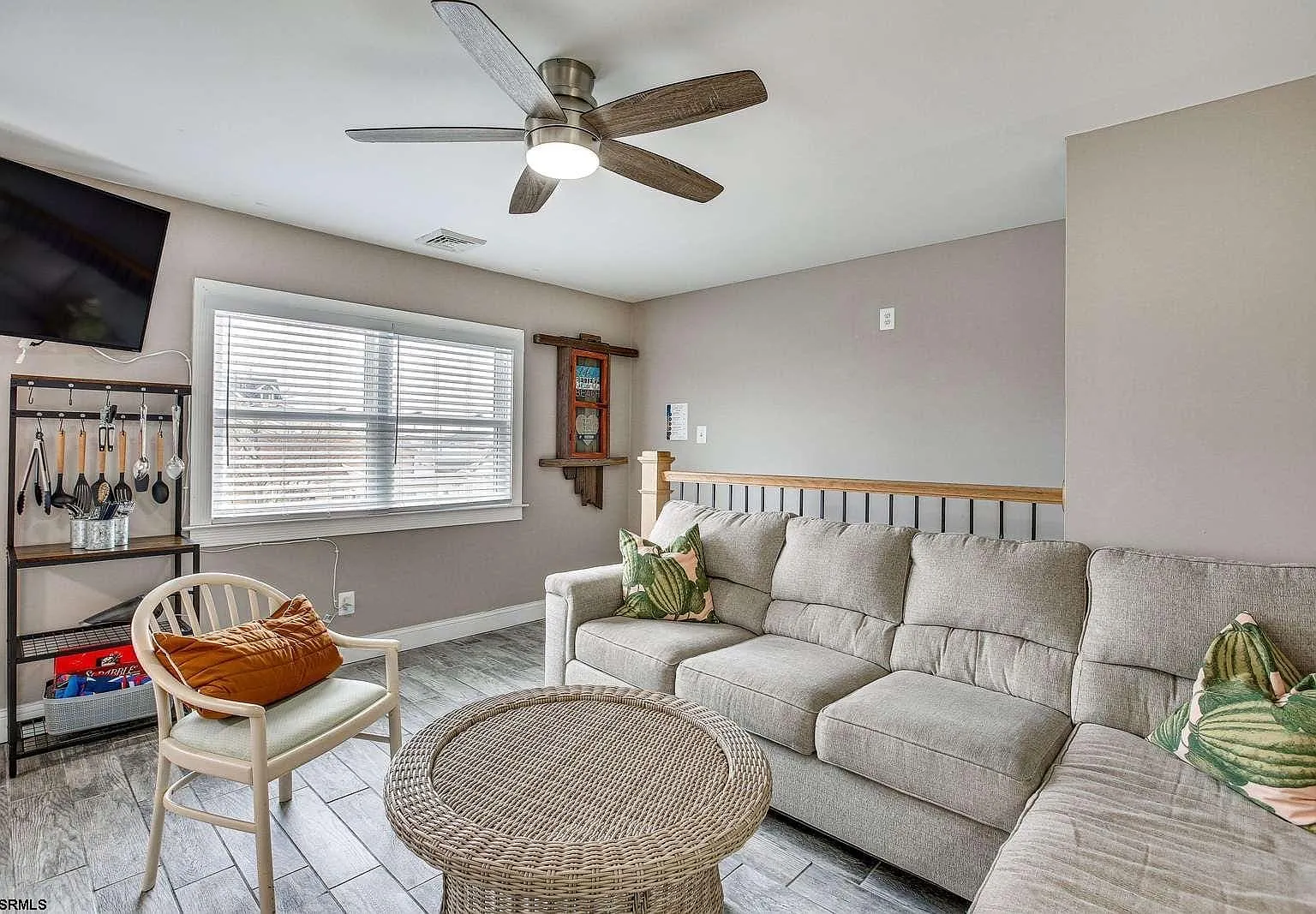 2 bed, 1.0 bath, $2,000 — Photo 3