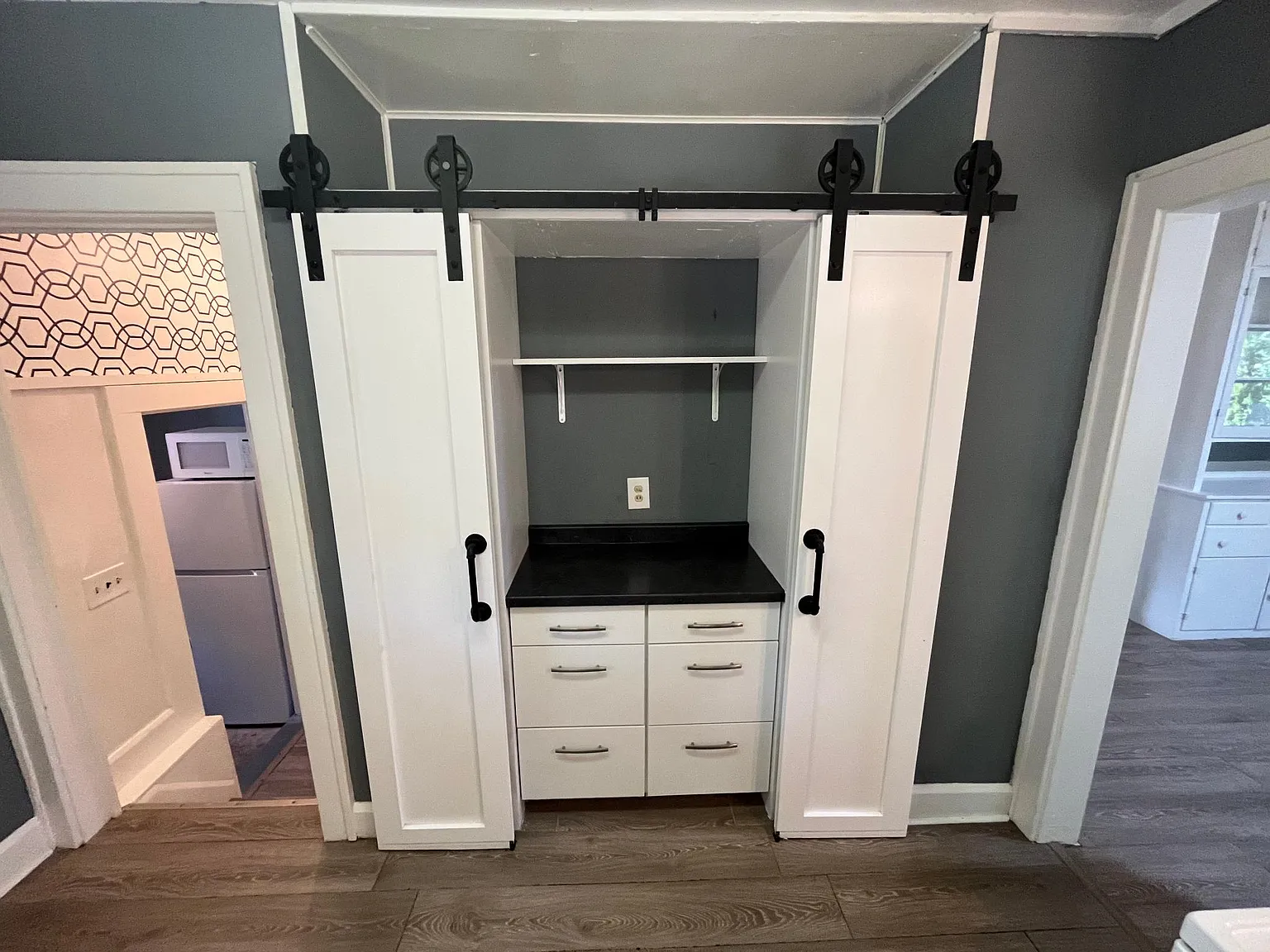 5 bed, 2304 sqft, $2,000 — Photo 4