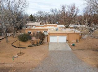 252 Alamos Rd, Corrales, NM 87048