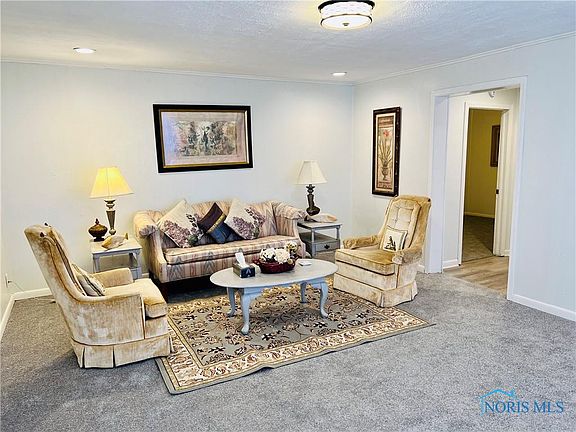 2nd image of 5557 Bannockburn Dr