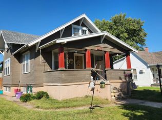 1406 B Ave, Gothenburg, NE 69138